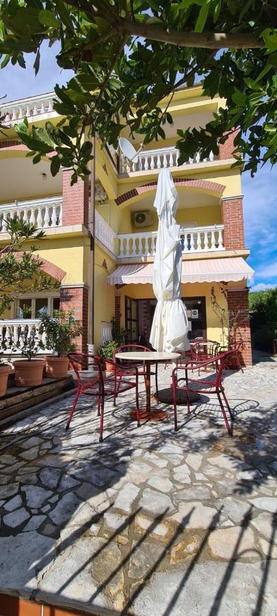 Bed & Breakfast Barbara Нови Винодолски Екстериор снимка